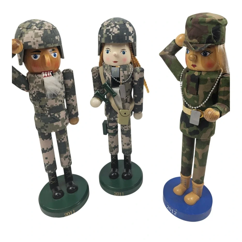 Target Military Nutcracker Set 2011 2012 Camouflage Soldier Figures Lot of 3